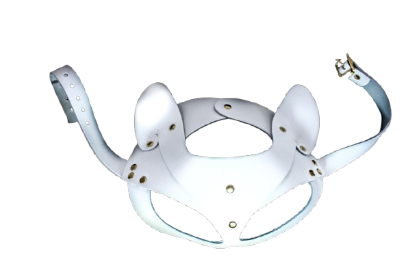 Máscara branca de couro modelo 2